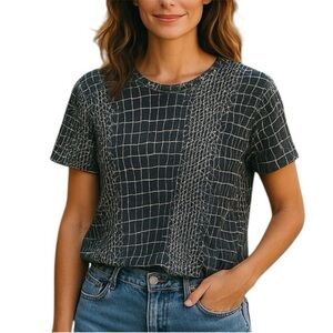 We The Free People Snake Skin Print T-Shirt Short Sleeve Size XS Relaxed Fit